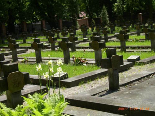 Polish War Cemetery Piotrkw Trybunalski