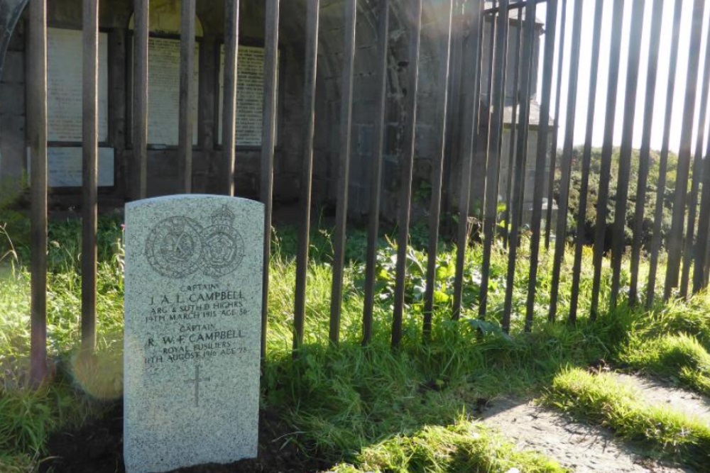 Commonwealth War Graves Keils Old Churchyard