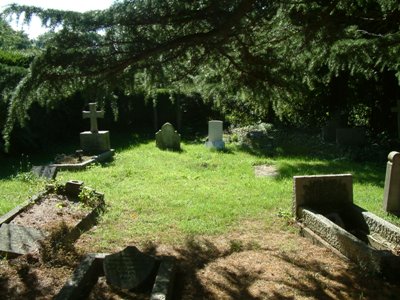 Commonwealth War Grave Saint Peter Churchyard