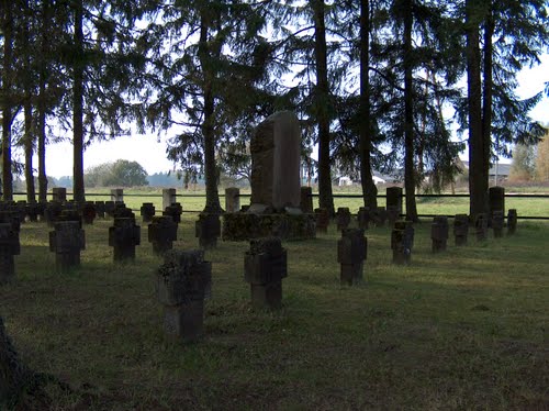 Varpas German War Cemetery