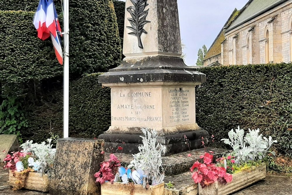 Oorlogsmonument Amayé-sur-Orne #2