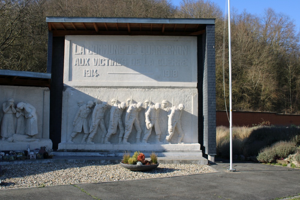 Oorlogsmonument Begraafplaats Quaregnon Espinette #2