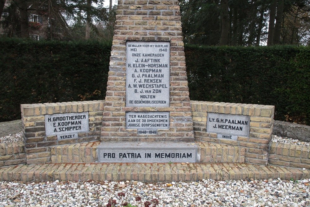 War Memorial Holten
