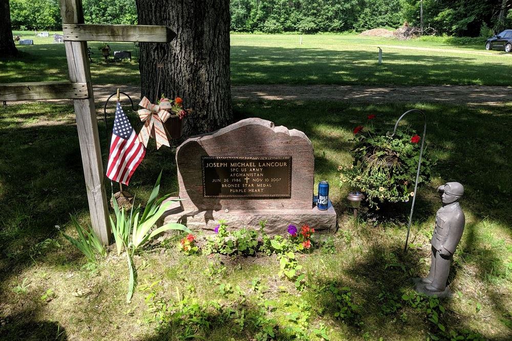 Amerikaans Oorlogsgraf Bachellor Cemetery