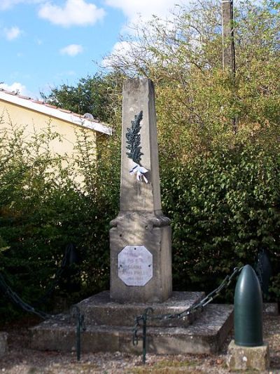 War Memorial Coirac