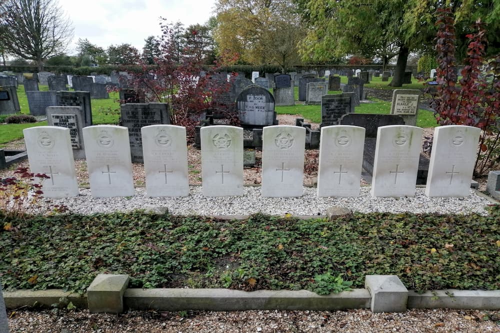 Commonwealth War Graves General Cemetery Sommelsdijk