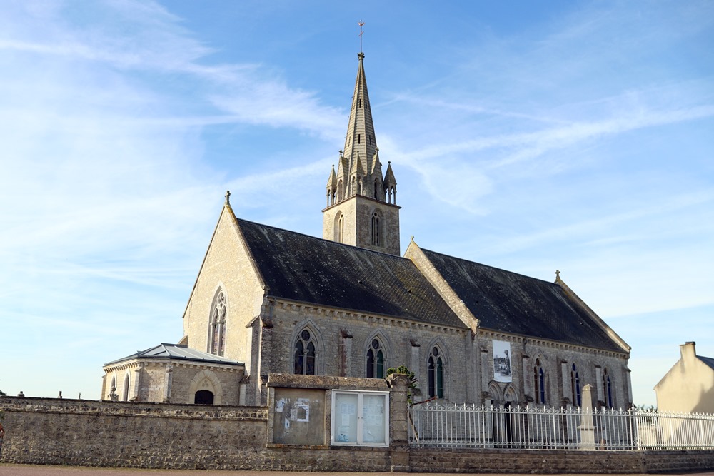 Oorlogsmonument Monfreville #2