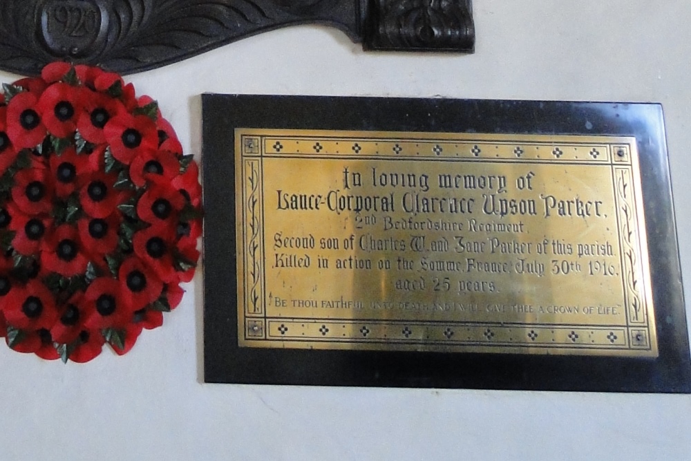 Gedenkteken Lance-Corporal Clarence Upson Parker