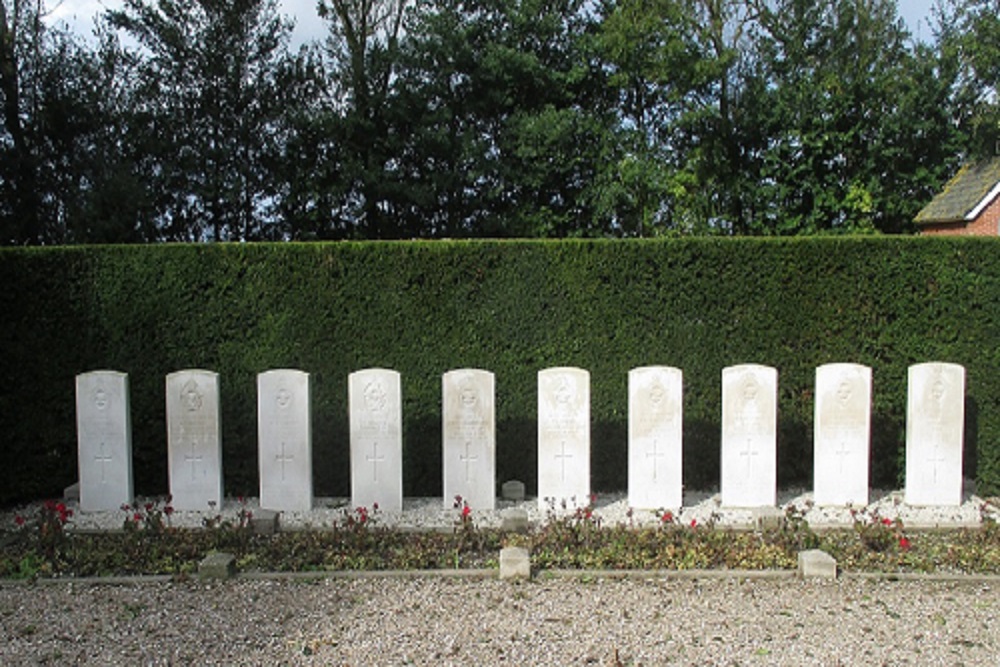 Oorlogsgraven van het Gemenebest Gemeentelijke Begraafplaats Westernieland