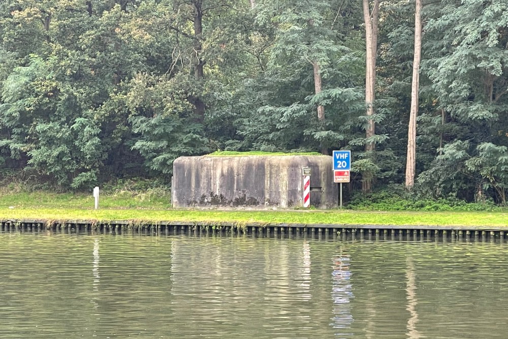 Bunker 3f Border Defence Bocholt-Herentals Canal