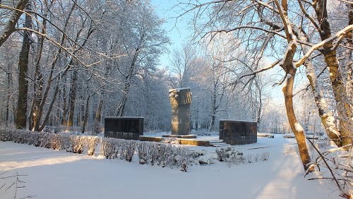 Sovjet Oorlogsbegraafplaats Iecava