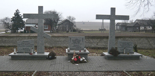Dziecinin War Cemetery