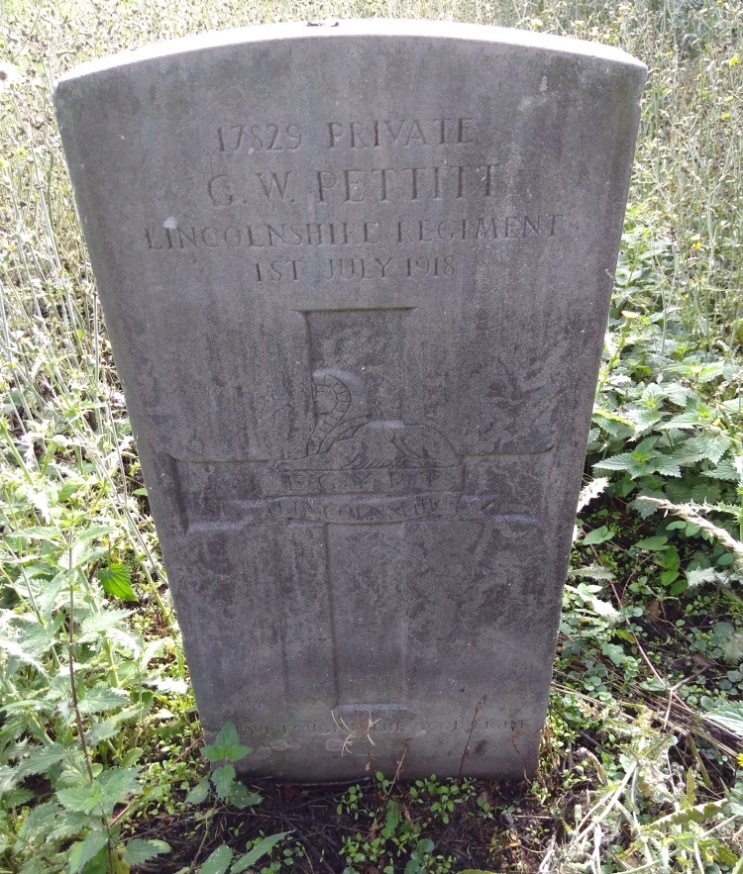 Commonwealth War Grave Wainfleet Bank Cemetery