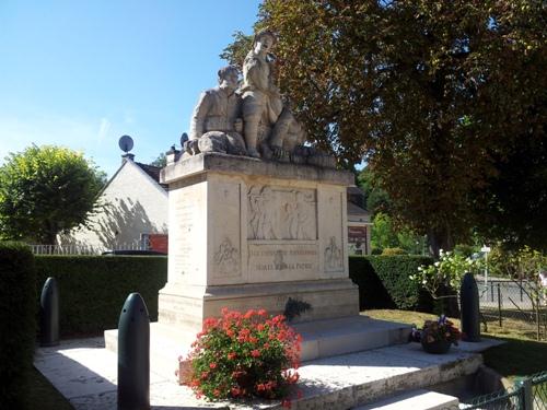 War Memorial Pierrefonds