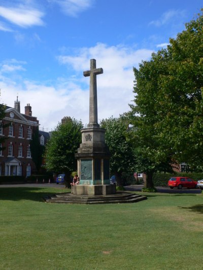 War Memorial Gloucester - Gloucester - TracesOfWar.com