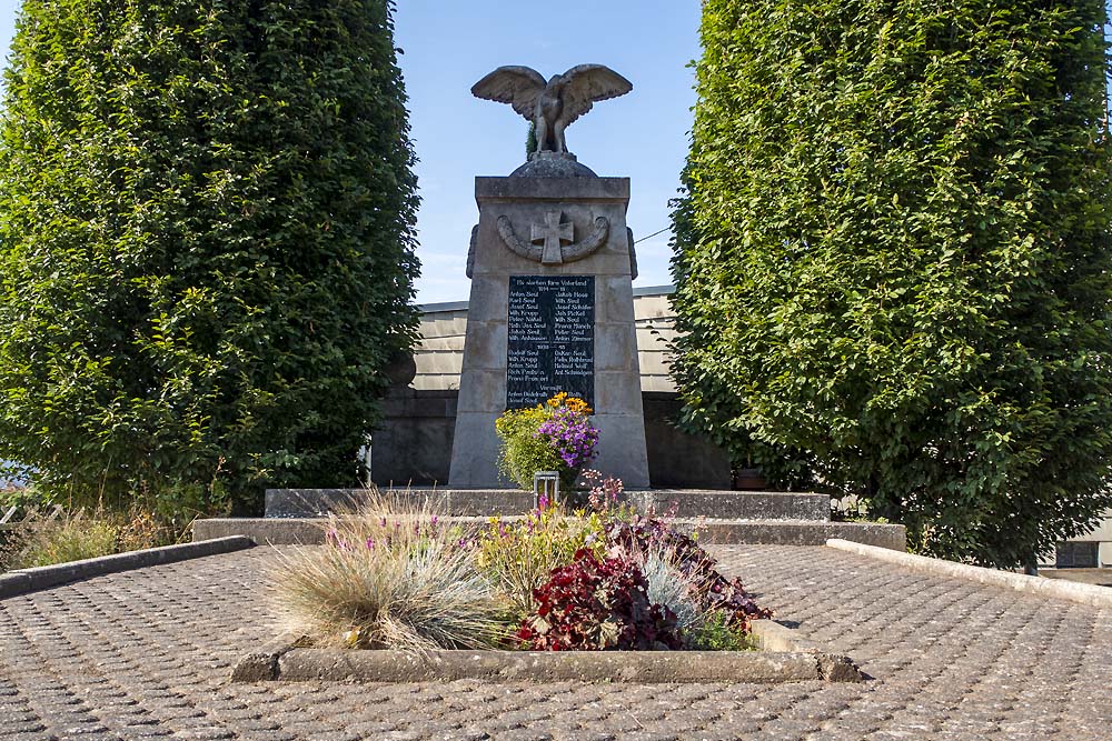 War Memorial Ltzingen #2