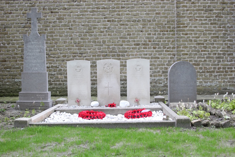 Oorlogsgraven van het Gemenebest Eggewaartskapelle