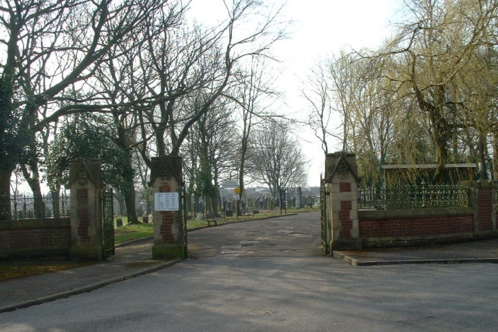 Commonwealth War Graves Royton Cemetery