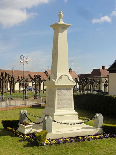 War Memorial La Neuville-en-Hez