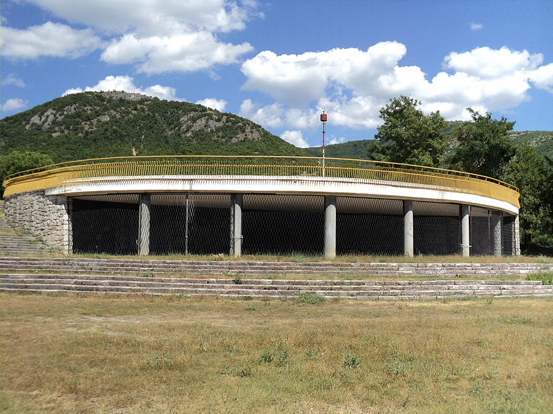Ossuarium van de Helden Kičevo