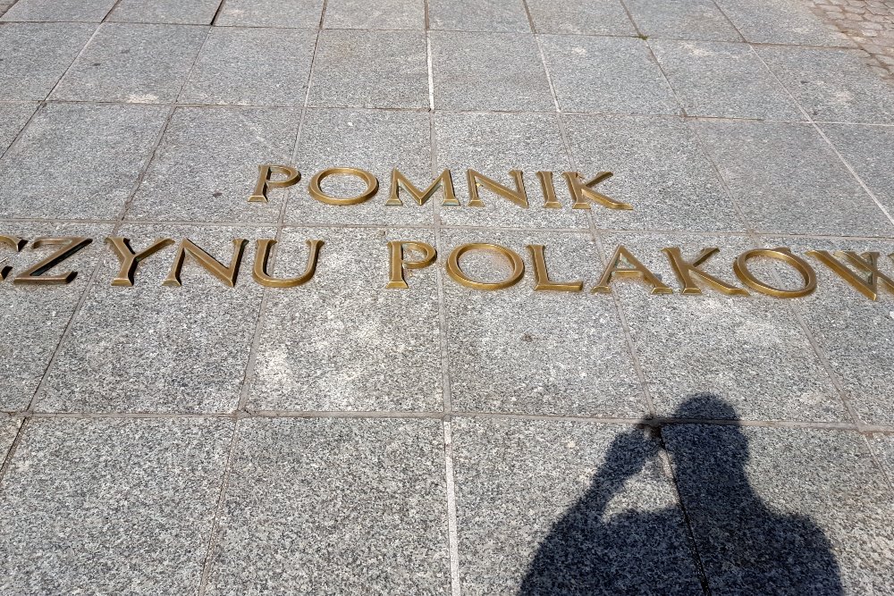 Monument Pomnik Czynu Polakw
