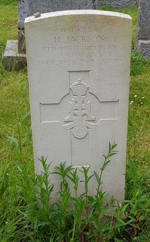 Oorlogsgraven van het Gemenebest St. Mary Churchyard #2