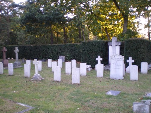 Commonwealth War Graves St Sebastian Churchyard