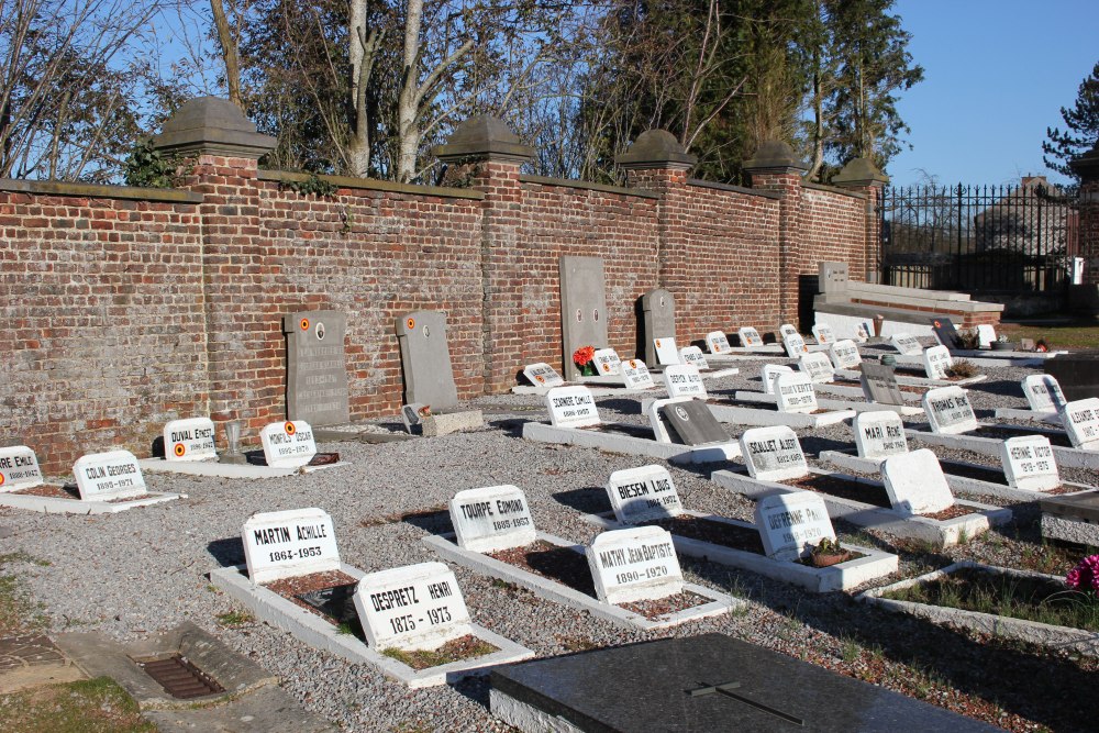 Belgian Graves Veterans Villers-la-Ville